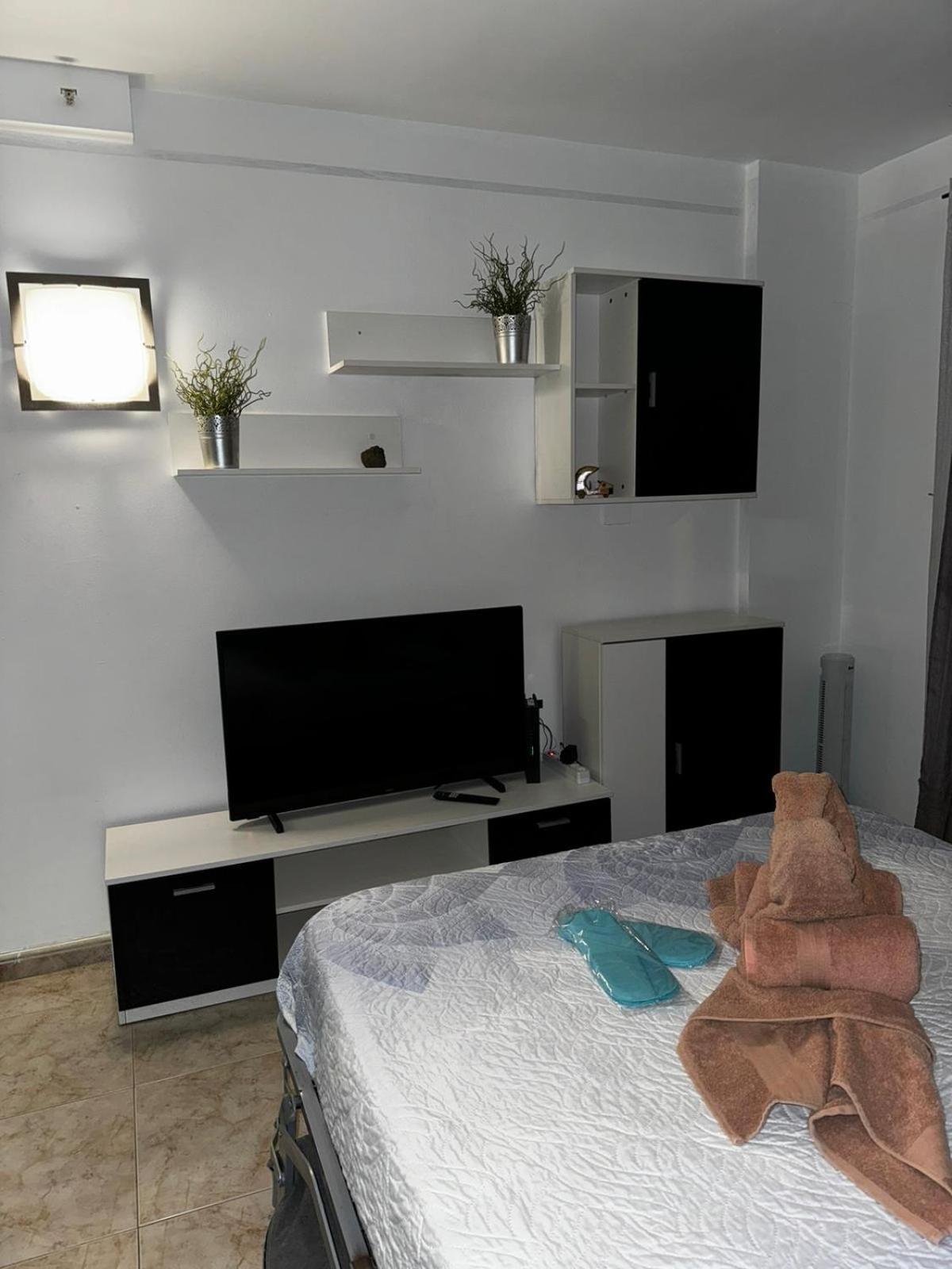 Paseo De Gracia - Lovely Studio By The Sea! ลอส กริสเตียนอส ภายนอก รูปภาพ
